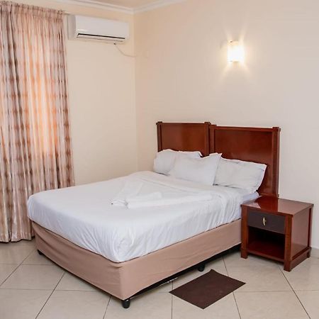 Pensao Marhaba Residencial Hotel Maputo Exterior photo