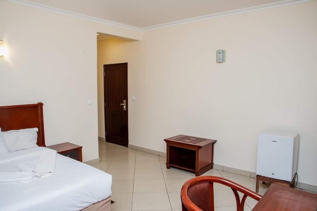Pensao Marhaba Residencial Hotel Maputo Exterior photo